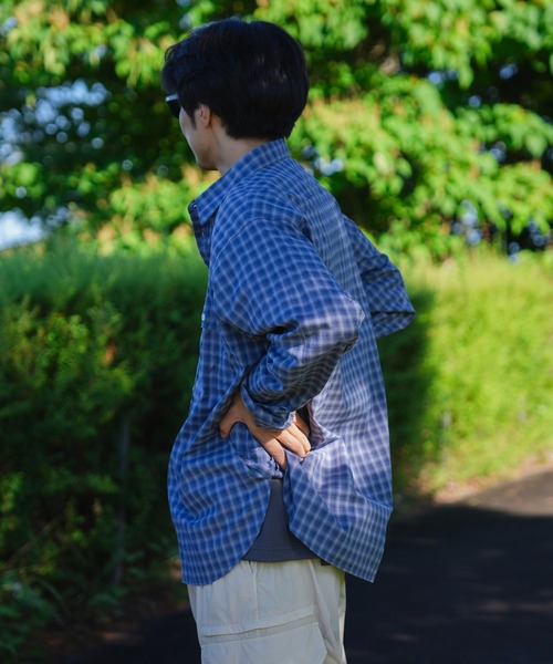 Snow Peak(スノーピーク)の「Snow Peak / Organic Cotton Ombre Check Shirt オーガニックコットン オンブレチェックシャツ(シャツ/ブラウス・メンズ・ブラウン/ブルー・1/S/M/L/XL)」の17枚目の写真