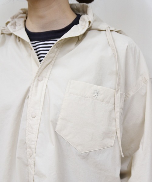 GYMPHLEX（ジムフレックス）の「Gymphlex/ジムフレックス　ボタンダウンフーデッドロングスリーブシャツ　B.D. HOODED LONG SLEEVE SHIRT　GY-B0412 DNT（その他アウター・レディース・チャコールグレー/クリーム・14）」の6枚目の写真