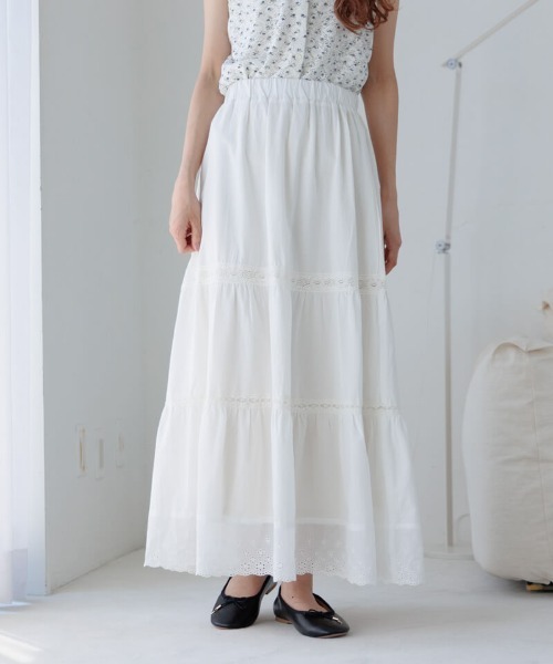 flower(フラワー)の「ブルームコットンスカート(スカート・レディース・ホワイト/ブラウン・FREE)」の1枚目の写真