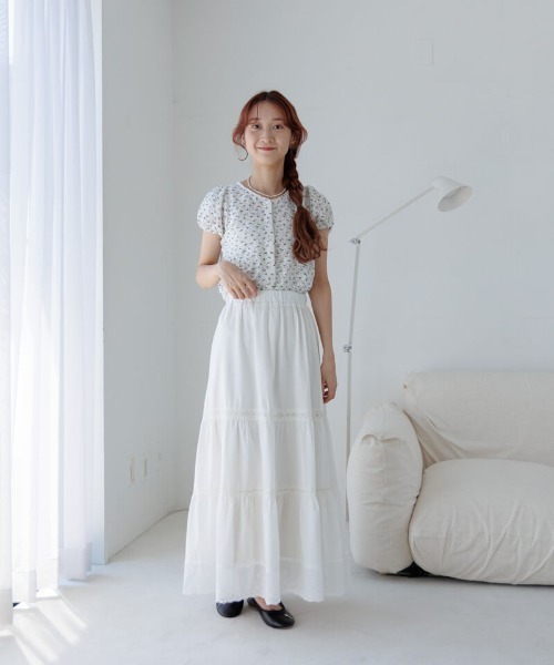 flower(フラワー)の「ブルームコットンスカート(スカート・レディース・ホワイト/ブラウン・FREE)」の6枚目の写真