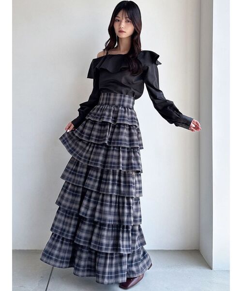 RESEXXY（リゼクシー）の「オーバーラップフリルスカート（スカート・レディース・イエロー/チャコールグレー/アイボリー・FREE）」の6枚目の写真