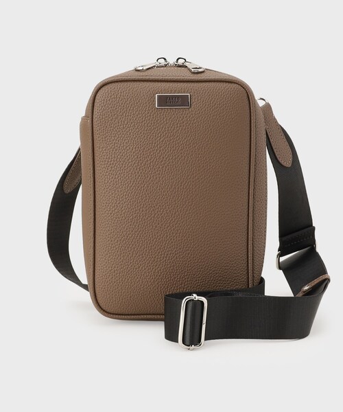 TAKEO KIKUCHI(タケオキクチ)の「マイクロファイバークロスボディバッグ(ボディバッグ/ウエストポーチ・メンズ・ブラウン系その他/ブラック/ベージュ・00)」の4枚目の写真