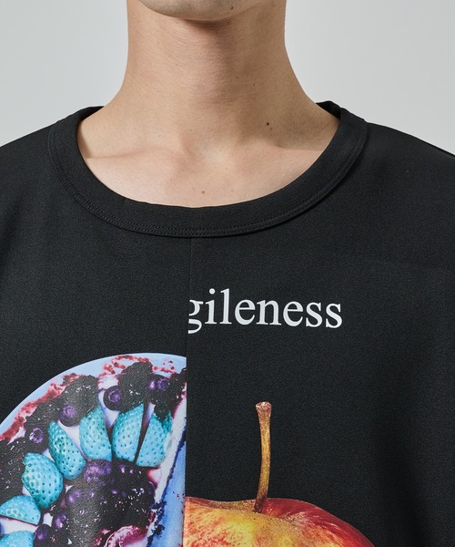 SHAREEF(シャリーフ)の「【SHAREEF】APPLE×TALTE TEE(Tシャツ/カットソー・メンズ・ブラック/ホワイト・1/2)」の7枚目の写真