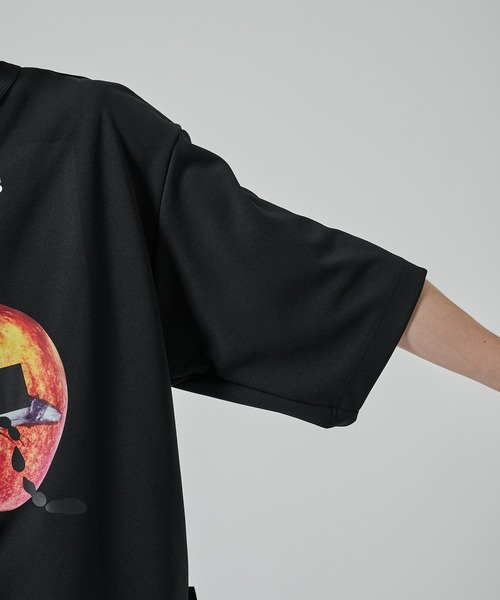 SHAREEF(シャリーフ)の「【SHAREEF】APPLE×TALTE TEE(Tシャツ/カットソー・メンズ・ブラック/ホワイト・1/2)」の8枚目の写真