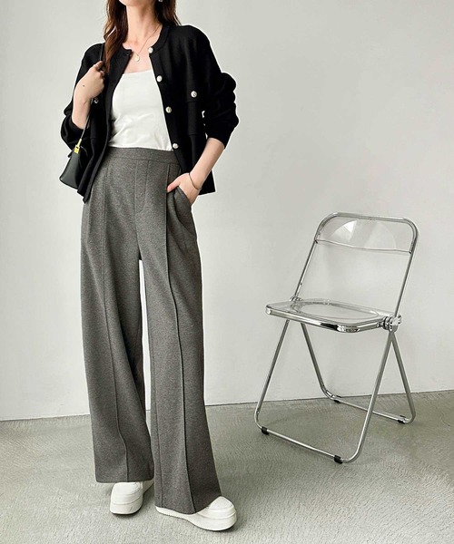 GeeRA（ジーラ）の「【S-XLサイズ展開】リラクシーな穿き心地！キレイ見えピンタックワイドパンツ（スウェットパンツ・レディース・チャコール/ブラック・SMALL/MEDIUM/LARGE/X-LARGE）」の11枚目の写真