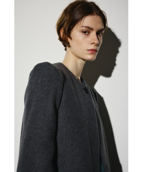 RIM.ARK（リムアーク）の「Collarless mode long CT カラーレスモードロングコート（ノーカラーコート・レディース・ブラック/チャコールグレー/ネイビー・36/38）」の6枚目の写真