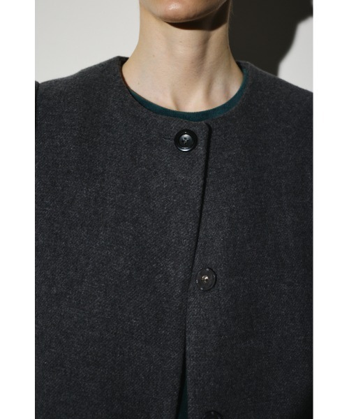 RIM.ARK（リムアーク）の「Collarless mode long CT カラーレスモードロングコート（ノーカラーコート・レディース・ブラック/チャコールグレー/ネイビー・36/38）」の13枚目の写真