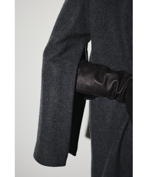 RIM.ARK（リムアーク）の「Collarless mode long CT カラーレスモードロングコート（ノーカラーコート・レディース・ブラック/チャコールグレー/ネイビー・36/38）」の15枚目の写真