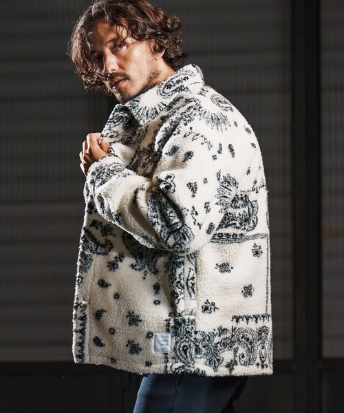 wjk reluxe(ダブルジェーケーリラックス)の「mj10963-paisley pattern boa fleece CPO jacket ボアフリースジャケット(WR25W-19)(その他アウター・メンズ・グレー/ホワイト/ブラック・L/M/S)」の2枚目の写真