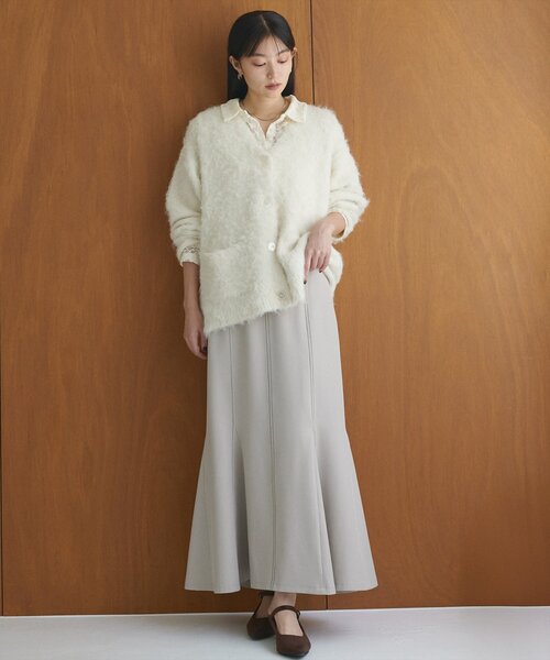 natural couture（ナチュラルクチュール）の「シャギー起毛Vネックニットカーディガン（カーディガン/ボレロ・レディース・サックスブルー/オフホワイト/モカ/ブラウン/ピンク・FREE）」の8枚目の写真