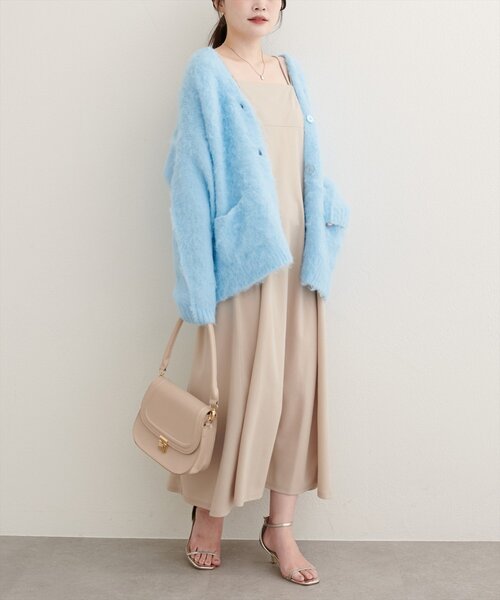 natural couture（ナチュラルクチュール）の「シャギー起毛Vネックニットカーディガン（カーディガン/ボレロ・レディース・サックスブルー/オフホワイト/モカ/ブラウン/ピンク・FREE）」の18枚目の写真