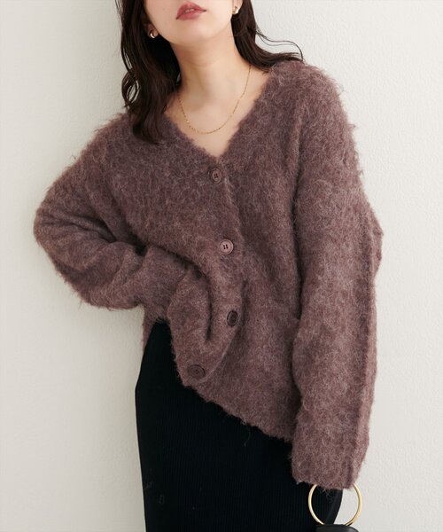 natural couture（ナチュラルクチュール）の「シャギー起毛Vネックニットカーディガン（カーディガン/ボレロ・レディース・サックスブルー/オフホワイト/モカ/ブラウン/ピンク・FREE）」の3枚目の写真