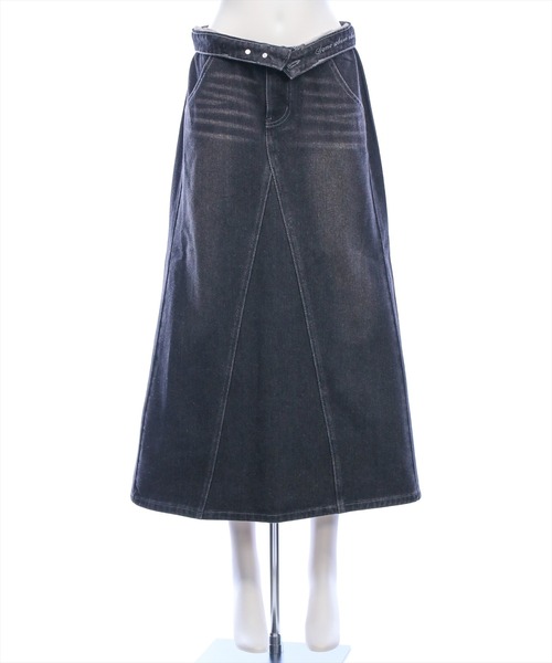 CLEAR BASIC（クリアベーシック）の「【低身長用サイズ有】デニムフレアロングスカート [着回し力抜群 大人 カジュアル]≪SS新作≫（デニムスカート・レディース・ブラック/ブルー・PS/S/M）」の8枚目の写真