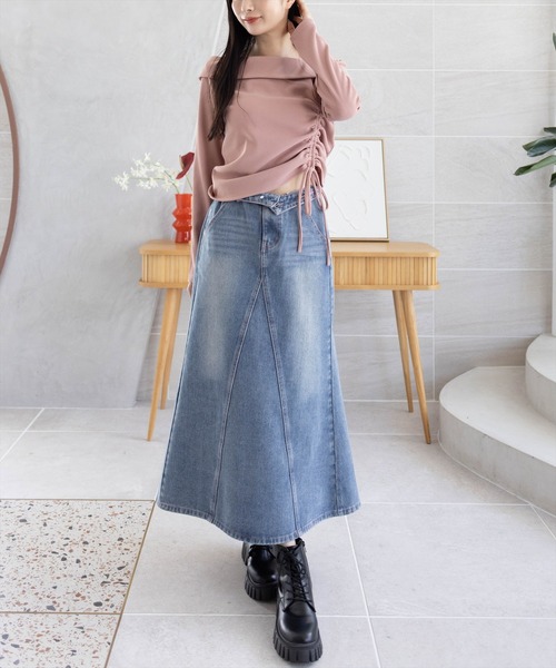 CLEAR BASIC（クリアベーシック）の「【低身長用サイズ有】デニムフレアロングスカート [着回し力抜群 大人 カジュアル]≪SS新作≫（デニムスカート・レディース・ブラック/ブルー・PS/S/M）」の4枚目の写真