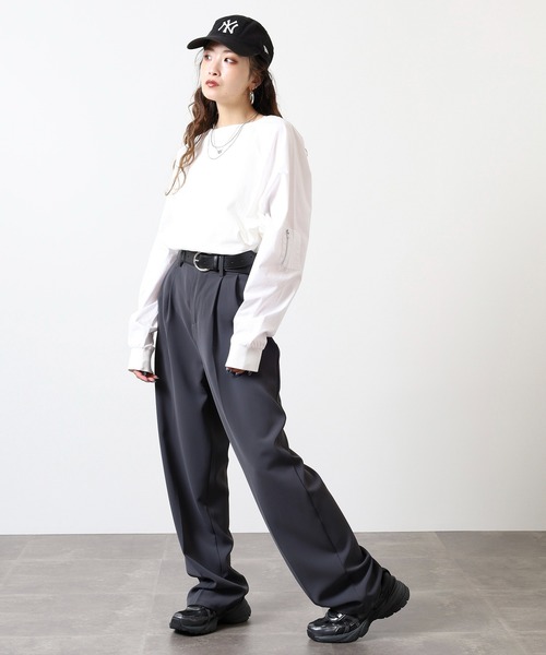 Arinomama(アリノママ)の「ラグラン切替オーバーT(Tシャツ/カットソー・レディース・ブラック/ワインレッド/オフホワイト/カーキ・FREE)」の12枚目の写真