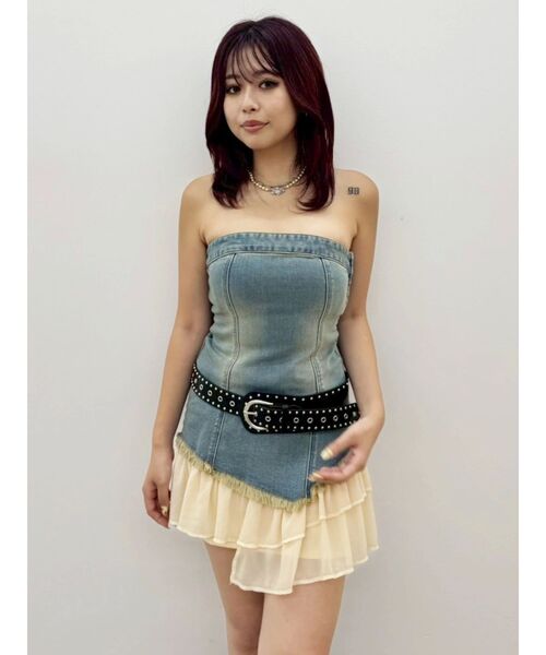 EVRIS（エヴリス）の「フリルドッキングデニムベアミニワンピース（ワンピース・レディース・ライトブルー/インディゴブルー・MEDIUM/SMALL）」の6枚目の写真