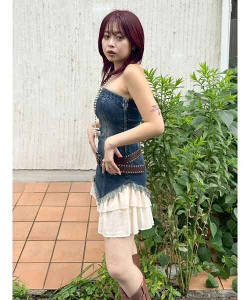 EVRIS（エヴリス）の「フリルドッキングデニムベアミニワンピース（ワンピース・レディース・ライトブルー/インディゴブルー・MEDIUM/SMALL）」の13枚目の写真