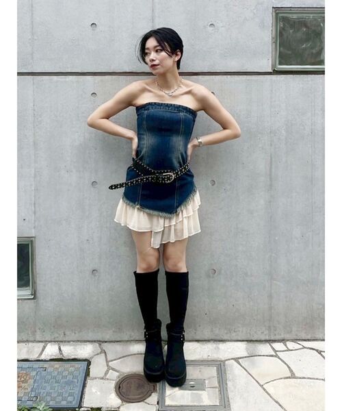 EVRIS（エヴリス）の「フリルドッキングデニムベアミニワンピース（ワンピース・レディース・ライトブルー/インディゴブルー・MEDIUM/SMALL）」の22枚目の写真