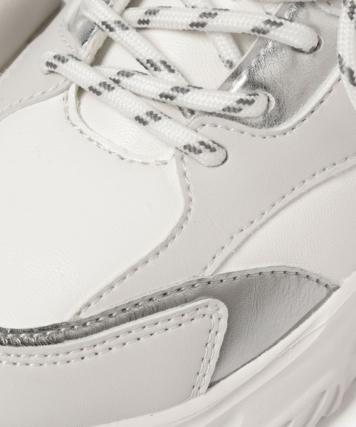 GLOBAL WORK（グローバルワーク）の「撥水厚底スニーカー/595573（スニーカー・キッズ・オフホワイト/ブラック・20cm/21cm/22cm/23cm/24cm）」の15枚目の写真