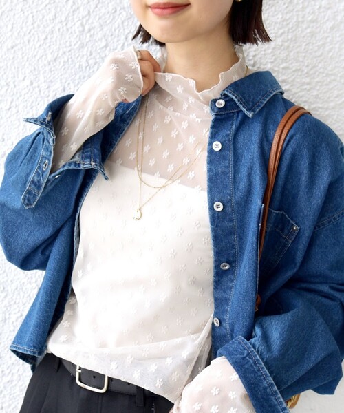 SHIPS(シップス)の「〈手洗い可能〉フラワー チュール ハイネック プルオーバー(Tシャツ/カットソー・レディース・ナチュラル/ブラック/オフホワイト・ONE SIZE)」の12枚目の写真