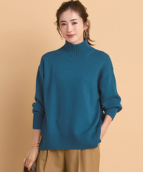 23区 L(ニジュウサンクオオキイサイズ)の「カシミヤブレンド ハイネック ニット(ニット/セーター・レディース・ホワイト系/オールドローズ系/ライトグレー系/ベージュ系/グレー系/ピーコックグリーン系/ライトグリーン系/ダルブルー系/パープル系・46/44)」の6枚目の写真