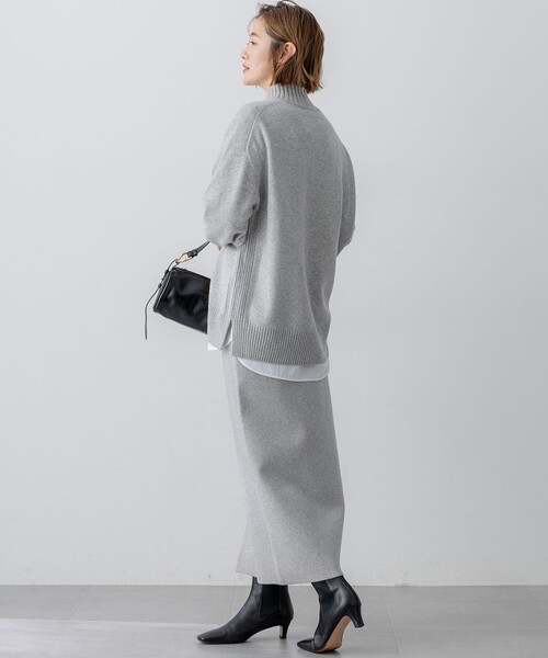 23区 L(ニジュウサンクオオキイサイズ)の「カシミヤブレンド ハイネック ニット(ニット/セーター・レディース・ホワイト系/オールドローズ系/ライトグレー系/ベージュ系/グレー系/ピーコックグリーン系/ライトグリーン系/ダルブルー系/パープル系・46/44)」の21枚目の写真