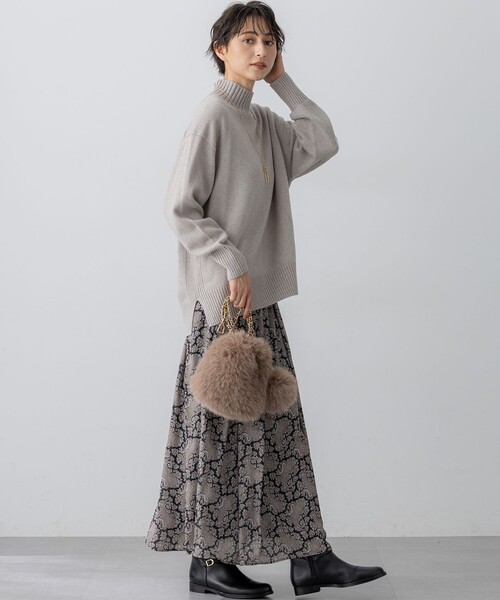 23区 L(ニジュウサンクオオキイサイズ)の「カシミヤブレンド ハイネック ニット(ニット/セーター・レディース・ホワイト系/オールドローズ系/ライトグレー系/ベージュ系/グレー系/ピーコックグリーン系/ライトグリーン系/ダルブルー系/パープル系・46/44)」の12枚目の写真