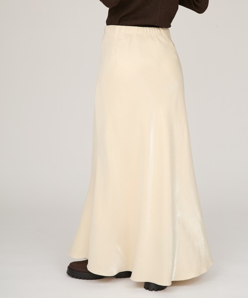 emmi（エミ）の「シャイニーサテンナロースカート（スカート・レディース・ネイビー/ピンク/アイボリー・0/1）」の9枚目の写真