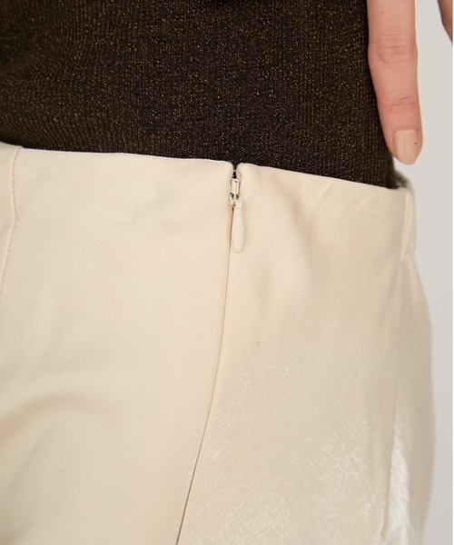 emmi（エミ）の「シャイニーサテンナロースカート（スカート・レディース・ネイビー/ピンク/アイボリー・0/1）」の11枚目の写真