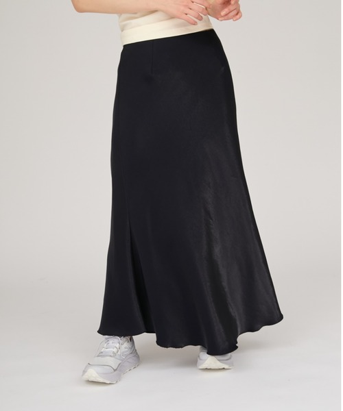 emmi（エミ）の「シャイニーサテンナロースカート（スカート・レディース・ネイビー/ピンク/アイボリー・0/1）」の15枚目の写真