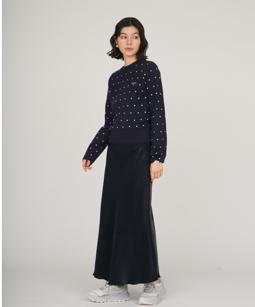 シャイニーサテンナロースカート（スカート）｜emmi（エミ）の