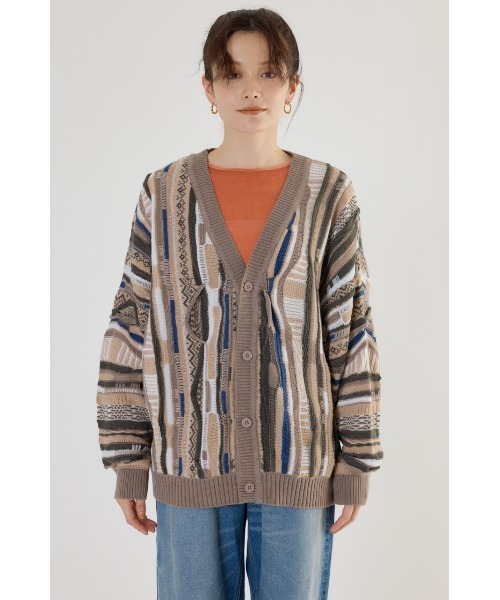 RODEO CROWNS WIDE BOWL（ロデオクラウンズワイドボウル）の「3Dマルチカラーニットカーディガン（カーディガン/ボレロ・レディース・ブルー系その他3/ブルー系その他2/ブラック系その他/ベージュ系その他・MEDIUM/LARGE）」の8枚目の写真