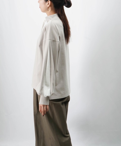 LUCA/LADY LUCK LUCA（ルカ/レディラックルカ）の「LC/LLL ボトルネックラインカットソー（Tシャツ/カットソー・レディース・グレー/カーキ/ブラック・FREE）」の7枚目の写真