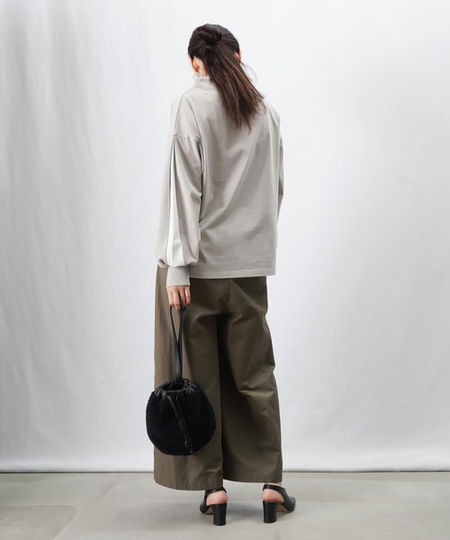 LUCA/LADY LUCK LUCA（ルカ/レディラックルカ）の「LC/LLL ボトルネックラインカットソー（Tシャツ/カットソー・レディース・グレー/カーキ/ブラック・FREE）」の8枚目の写真