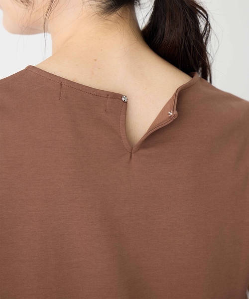 A/C DESIGN BY ALPHA CUBIC（エーシーデザインバイアルファキュービック）の「ドッキングプルオーバー（Tシャツ/カットソー・レディース・ネイビー/モカ・M/L）」の15枚目の写真