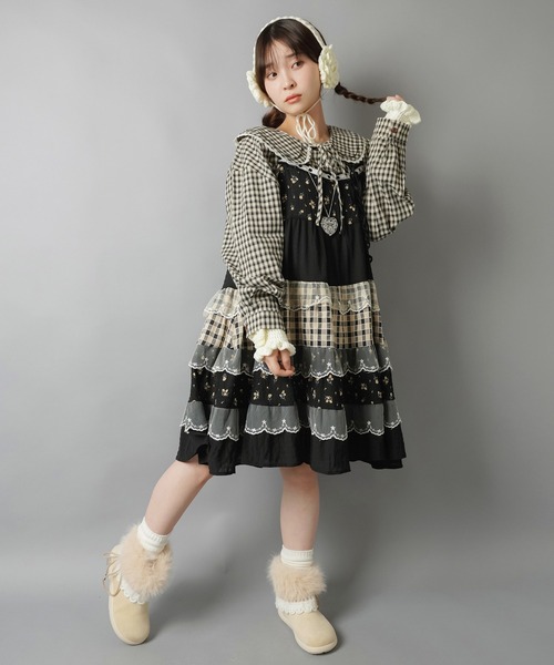 SPINNS(スピンズ)の「異素材のときめきをぎゅっと☆★ヴィンテージ風キャミワンピ(ワンピース・レディース・ブラック/ピンク/グリーン/ブラウン/ブルー/ピンク系その他・ONESIZE)」の21枚目の写真