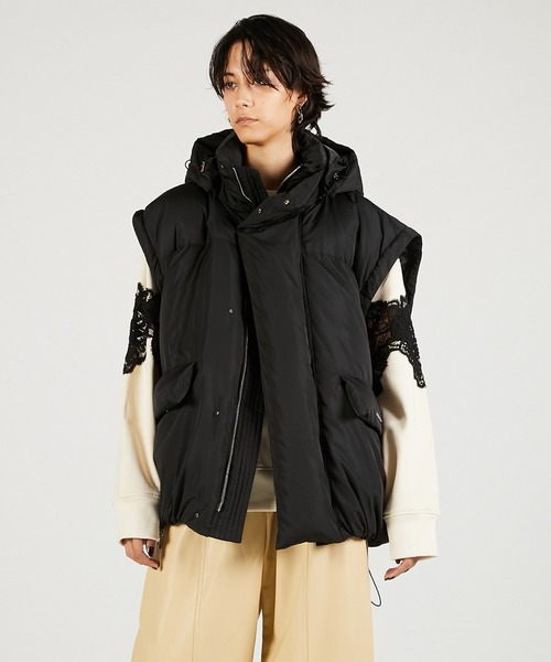 PRANK PROJECT（プランクプロジェクト）の「オーバーパファーダウンジャケット / Over-Puffer Down Jacket（ダウンジャケット/コート・レディース・ホワイト/レッド/ブラック・FREE）」の13枚目の写真