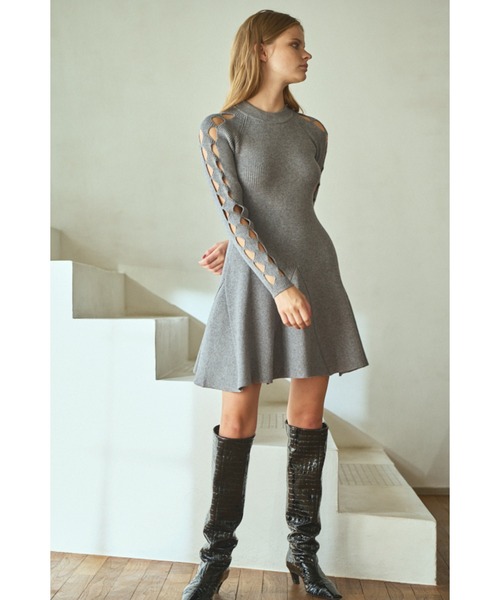 Estella.K(エステラケー)の「Audrina Knit Dress ミニフレアーリブニットドレス(ワンピース・レディース・モーブ系/ブラック・FREE)」の16枚目の写真