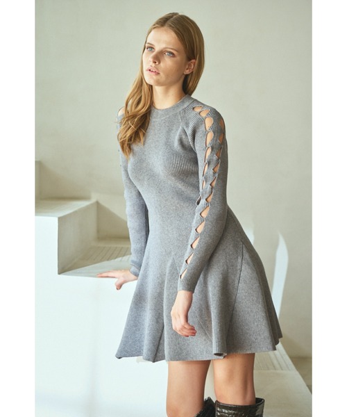 Estella.K(エステラケー)の「Audrina Knit Dress ミニフレアーリブニットドレス(ワンピース・レディース・モーブ系/ブラック・FREE)」の17枚目の写真