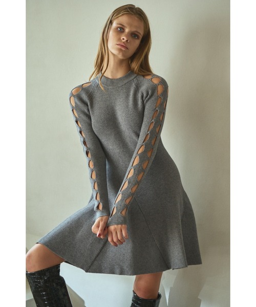 Estella.K(エステラケー)の「Audrina Knit Dress ミニフレアーリブニットドレス(ワンピース・レディース・モーブ系/ブラック・FREE)」の15枚目の写真