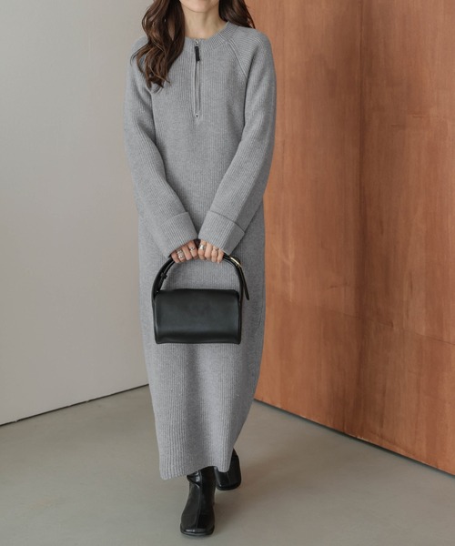 La-gemme（ラジェム）の「ハーフジップ リブニットワンピース（ワンピース・レディース・グレー/アイボリー/ベージュ/ブラック・フリー）」の14枚目の写真