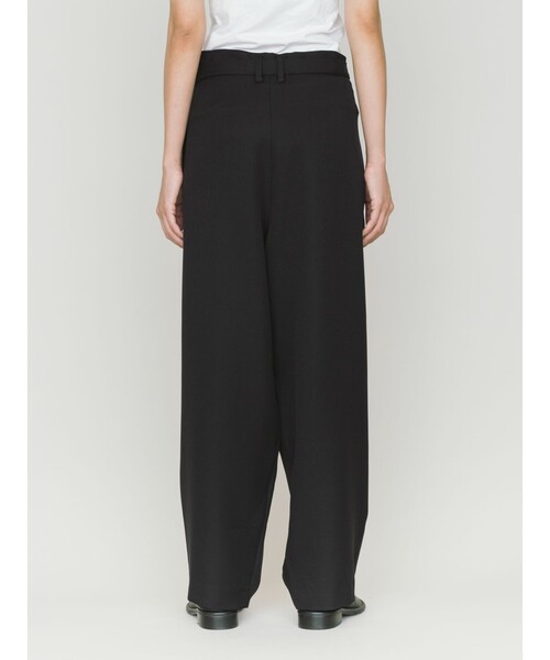 MIDIUMISOLID（ミディウミソリッド）の「MIDIUMISOLID ドレープラップパンツ（その他パンツ・レディース・ブラウン/ブラック/グレー・36）」の10枚目の写真