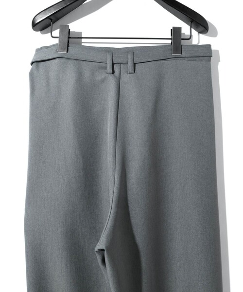 MIDIUMISOLID（ミディウミソリッド）の「MIDIUMISOLID ドレープラップパンツ（その他パンツ・レディース・ブラウン/ブラック/グレー・36）」の20枚目の写真