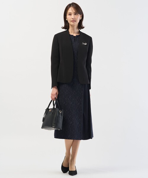 J.PRESS Ladies(J.プレス レディス)の「ボタニカルジャガード ワンピース(ワンピース・レディース・ネイビー系/ネイビー系5・XS/S)」の21枚目の写真