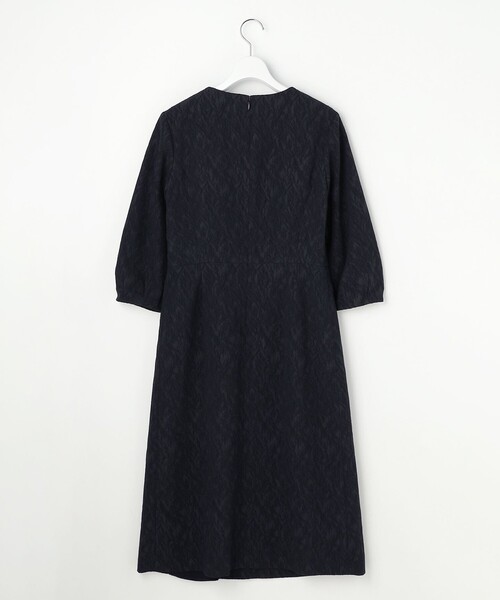 J.PRESS Ladies(J.プレス レディス)の「ボタニカルジャガード ワンピース(ワンピース・レディース・ネイビー系/ネイビー系5・XS/S)」の9枚目の写真