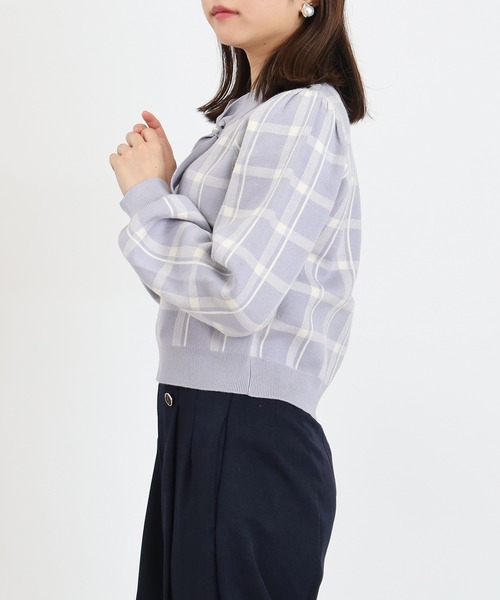 ASTORIA ODIER（アストリアオディール）の「チェック柄ジャガードボウタイプルオーバー（ニット/セーター・レディース・ブラック/サックスブルー/ホワイト・MEDIUM/LARGE）」の9枚目の写真
