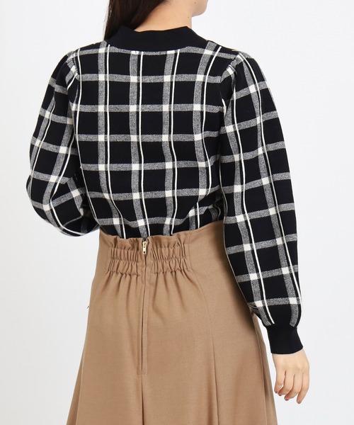 ASTORIA ODIER（アストリアオディール）の「チェック柄ジャガードボウタイプルオーバー（ニット/セーター・レディース・ブラック/サックスブルー/ホワイト・MEDIUM/LARGE）」の14枚目の写真