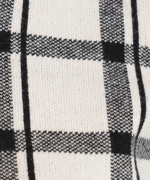 ASTORIA ODIER（アストリアオディール）の「チェック柄ジャガードボウタイプルオーバー（ニット/セーター・レディース・ブラック/サックスブルー/ホワイト・MEDIUM/LARGE）」の21枚目の写真