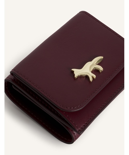 Maison Kitsune（メゾンキツネ）の「EDIE COMPACT WALLET（財布・レディース・ブラウン/ブラック/バーガンディー/ライトグリーン系・U）」の22枚目の写真