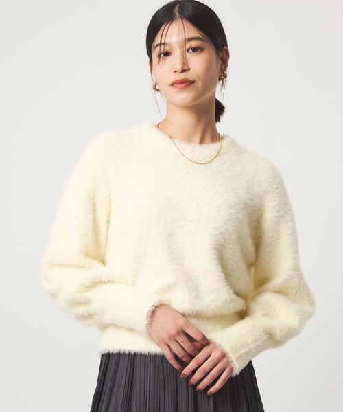 green label relaxing（グリーンレーベルリラクシング）の「【WEB限定】＜at ease＞フェザーヤーン プルオーバー ニット（ニット/セーター・レディース・ダークグレー/ライトグレー/ベージュ/オフホワイト・FREE）」の2枚目の写真